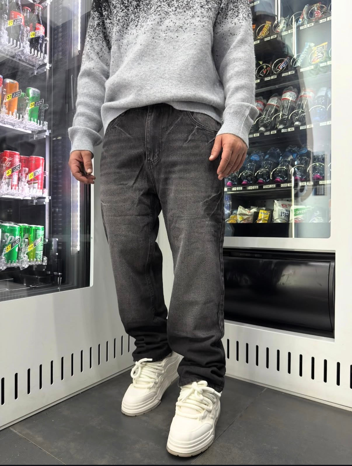 Baggy "DARK" Grey