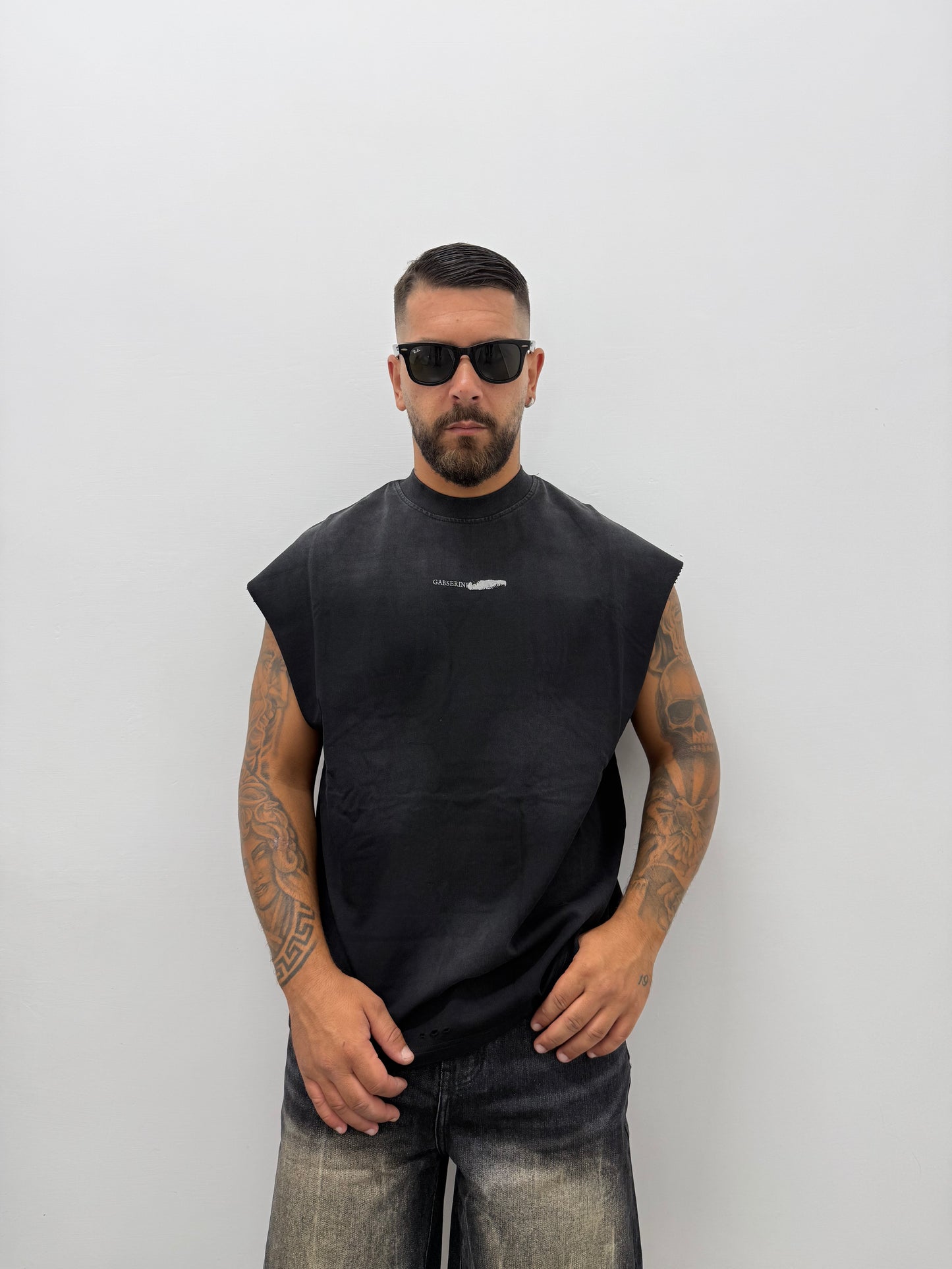 T-Shirt Smanicata "A.W. BRAND" 01