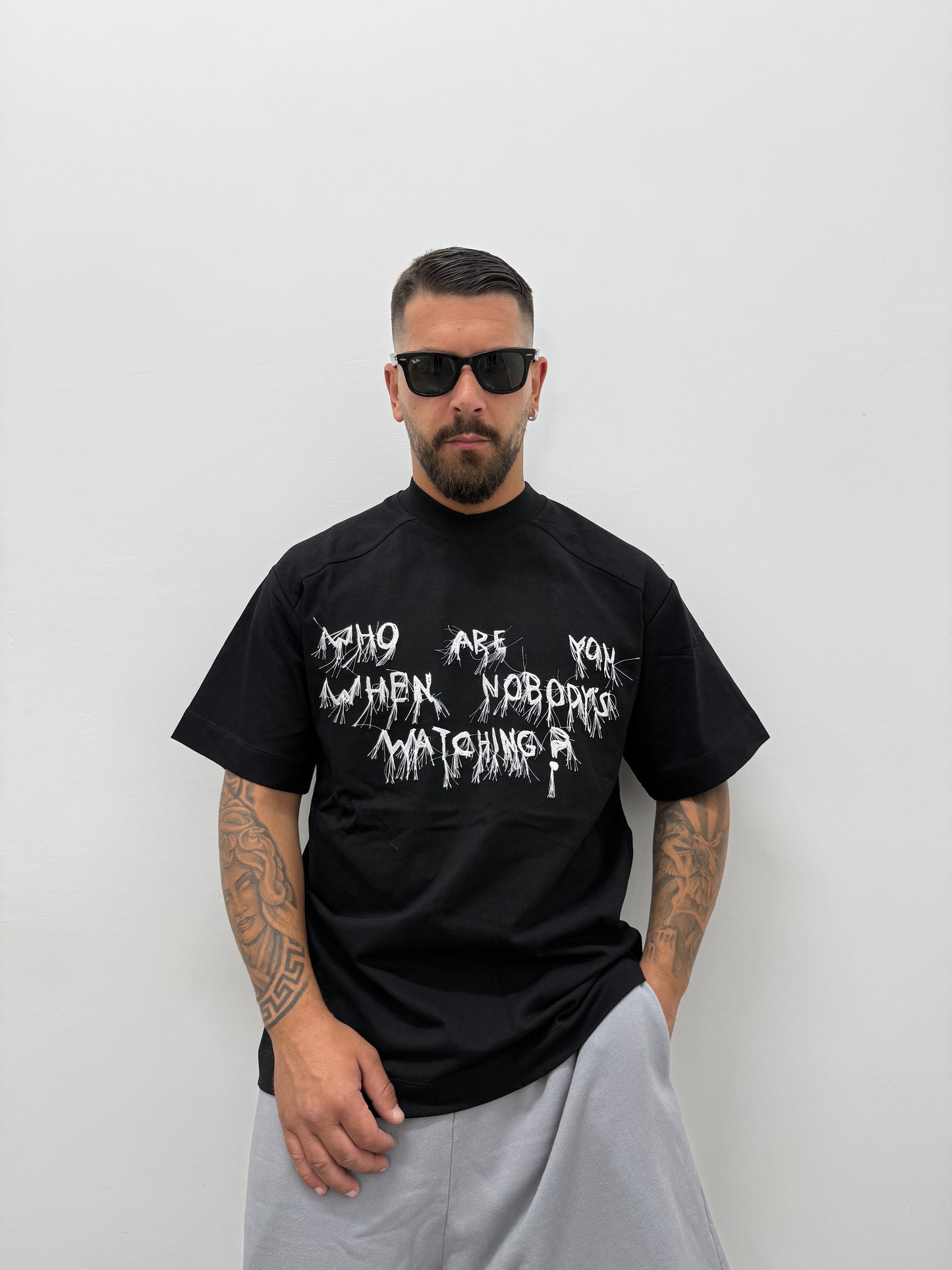 T-Shirt "RICAMO FLY"