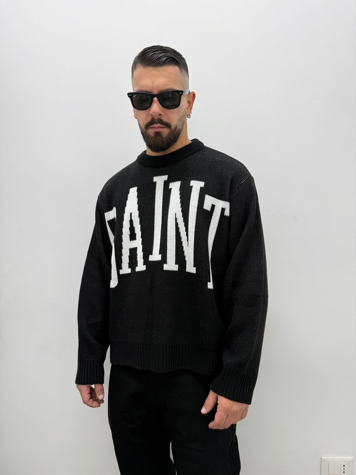 Pull crop "SAINT"