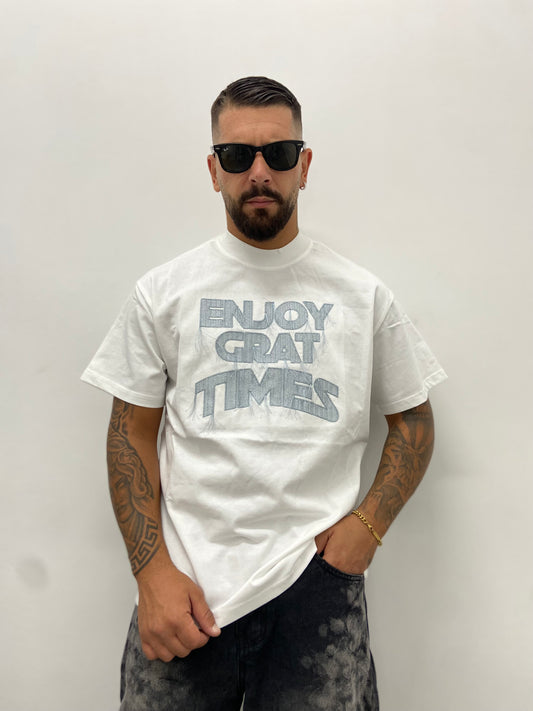 T-Shirt "ENJOY"