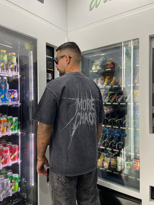 T-Shirt "MORE CHAOS"