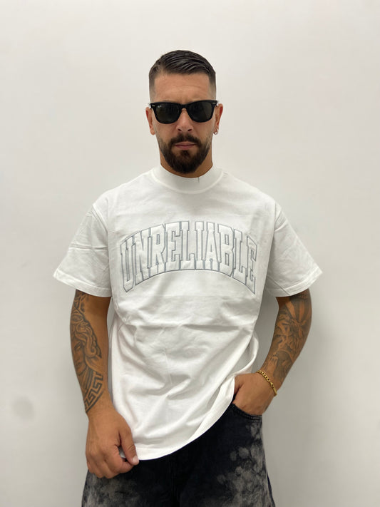 T-Shirt "UNLERIABLE"