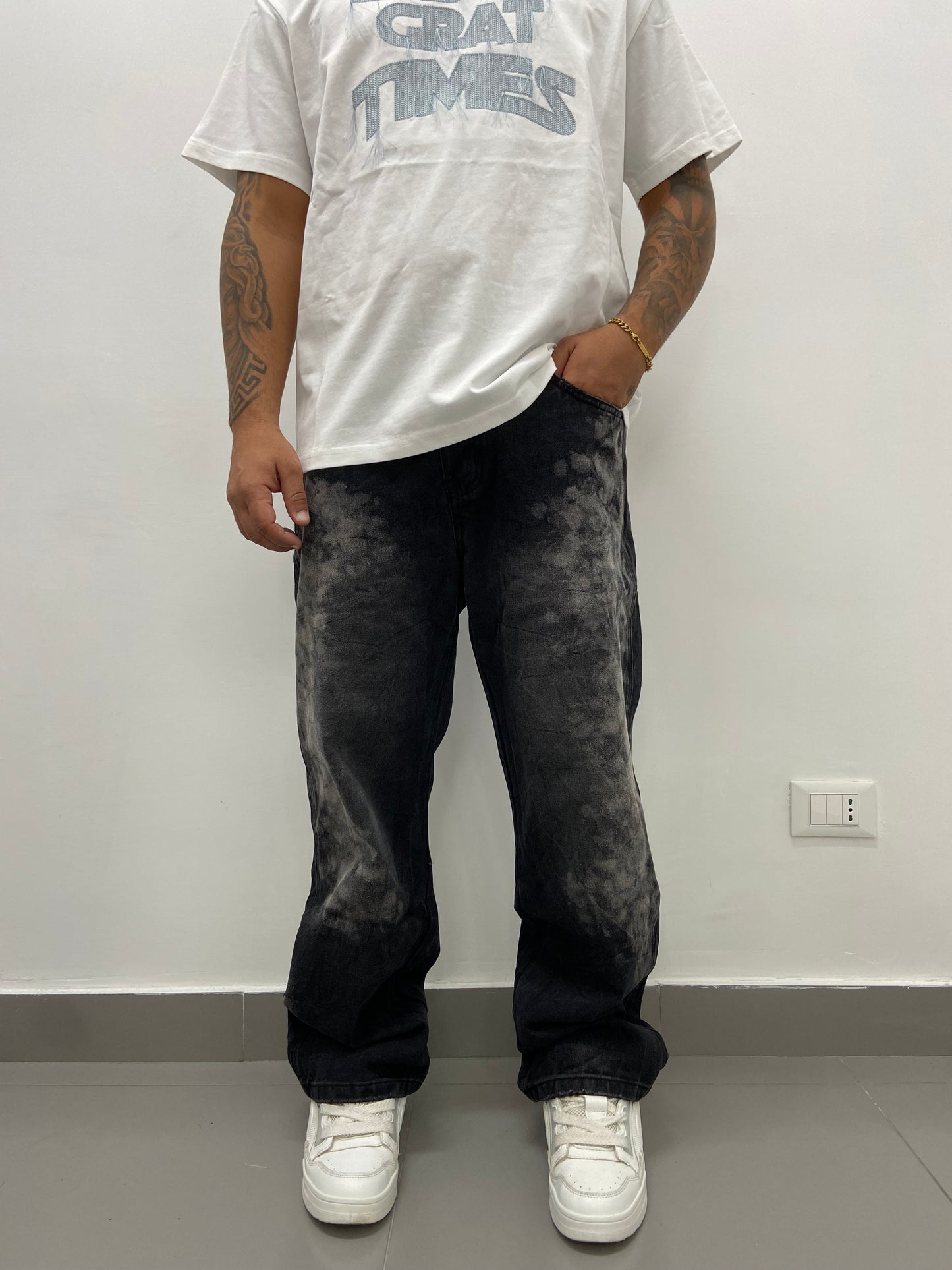 Baggy Grey "STRONG"