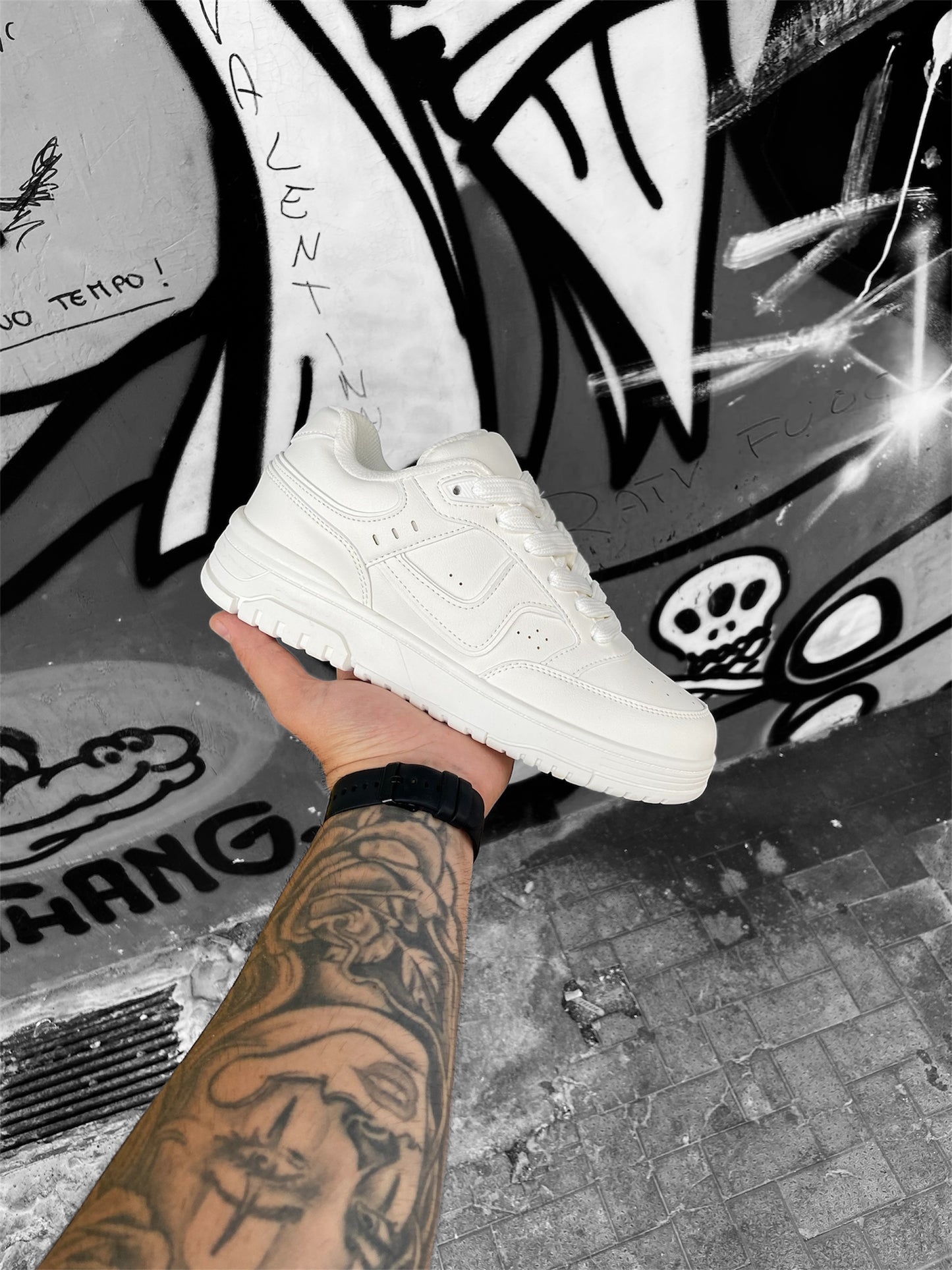 Sneakers "SKATE" Flare